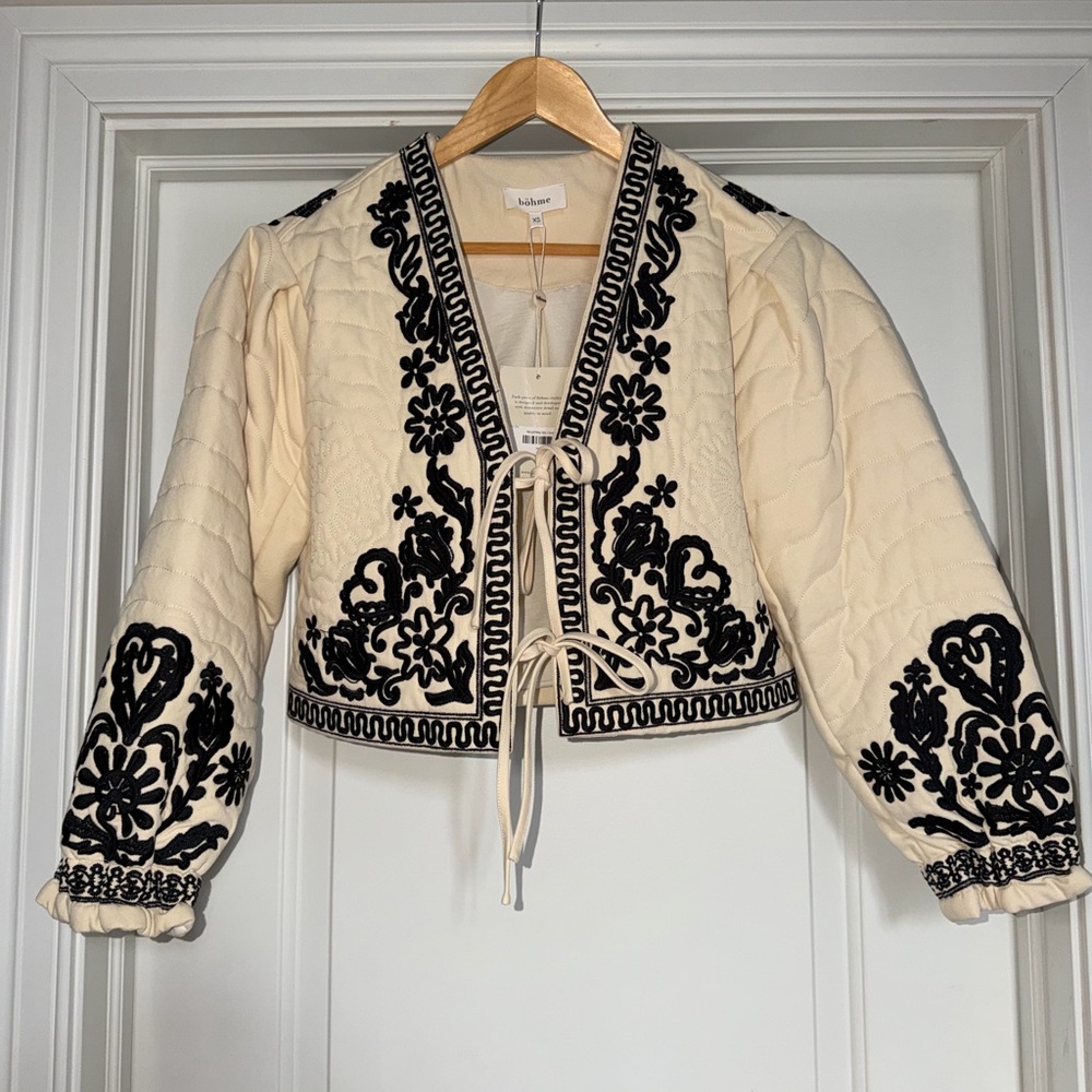 Embroidered Jacket - Picture 10 of 10
